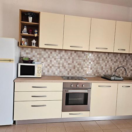 Apartments Rusin Linardici Exterior photo